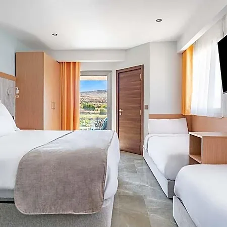 Reef & Hotel Gozo